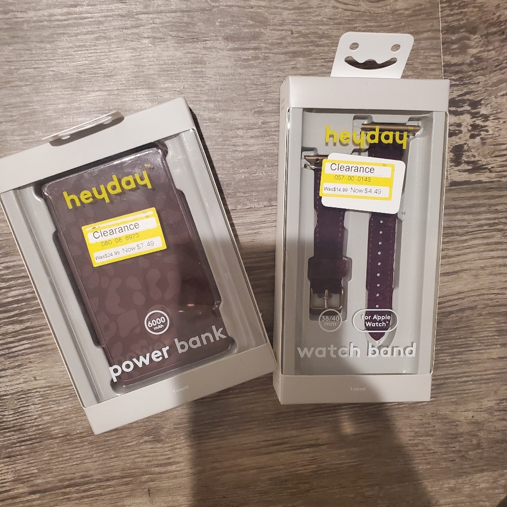 BRAND NEW POWER BANK AND MATCHING WATCH BAND